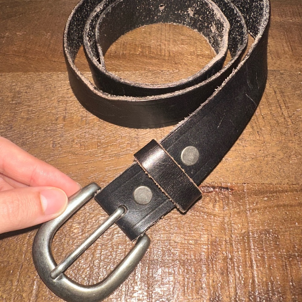 NEW WITHOUT TAGS Men's Black Leather Belt